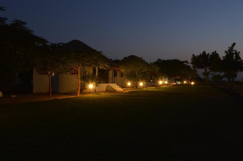 Kutch Safari Lodge Bhuj Bagian luar foto