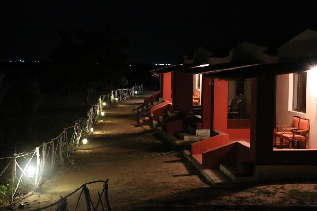 Kutch Safari Lodge Bhuj Bagian luar foto